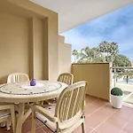 Apartment Clemenvilla *