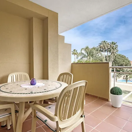 Appartement Clemenvilla *